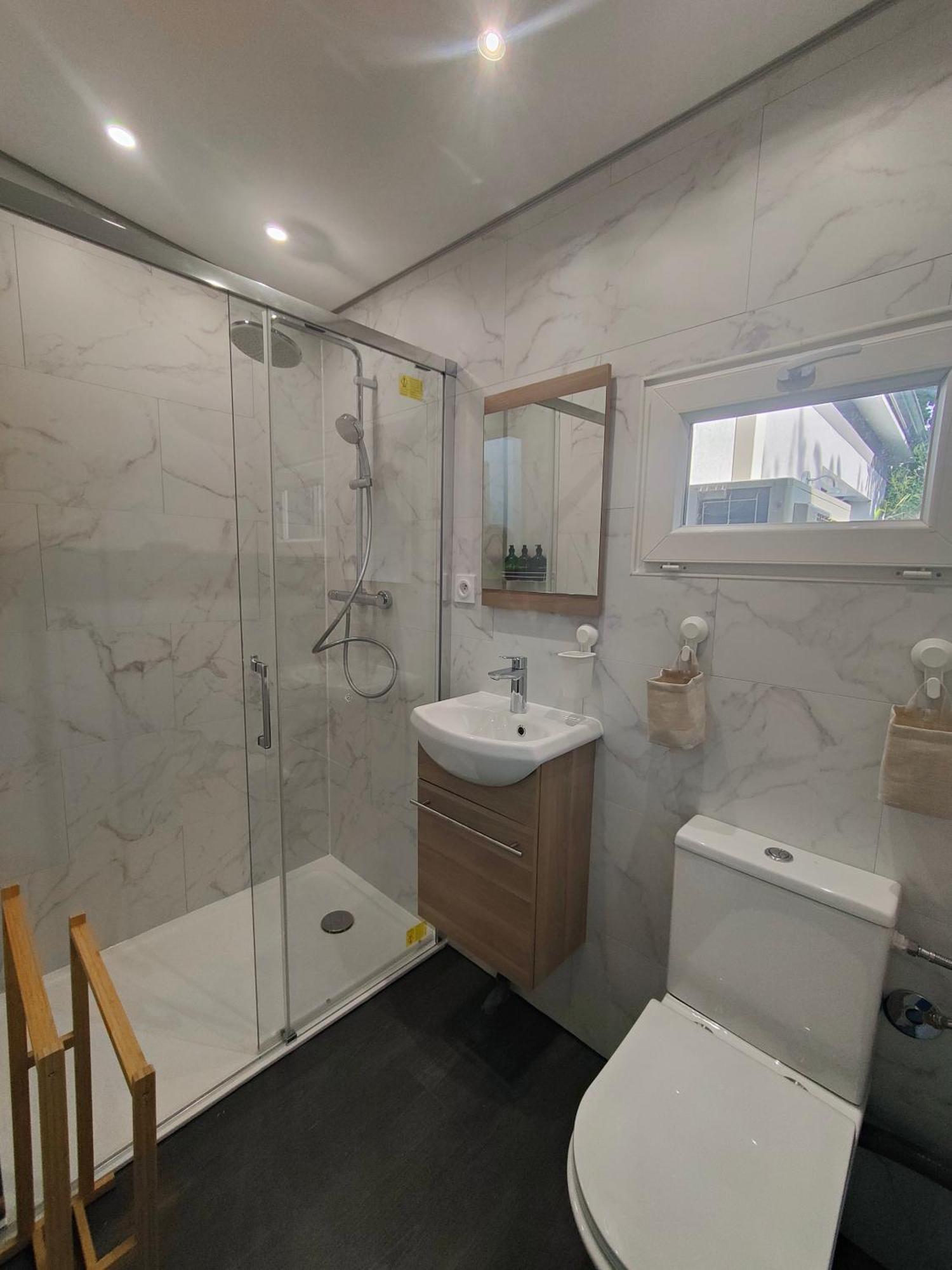 Tiny House Avec Jardin Et Acces Piscine Chauffee Saint-Medard-en-Jalles